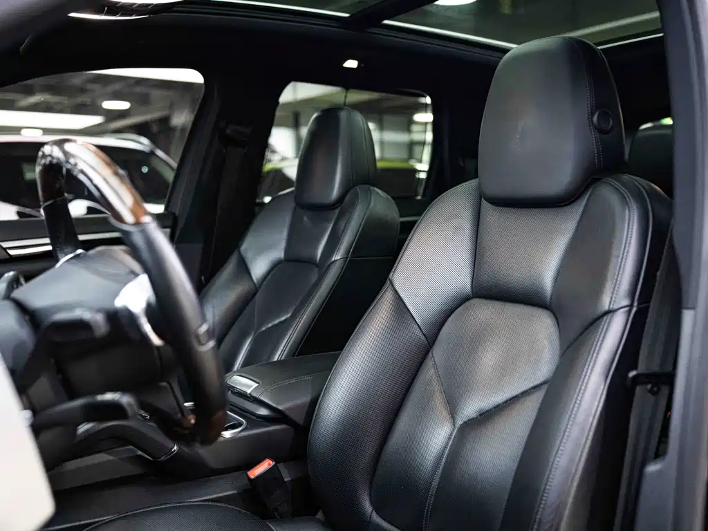 Porsche Cayenne 2013 — фото 15