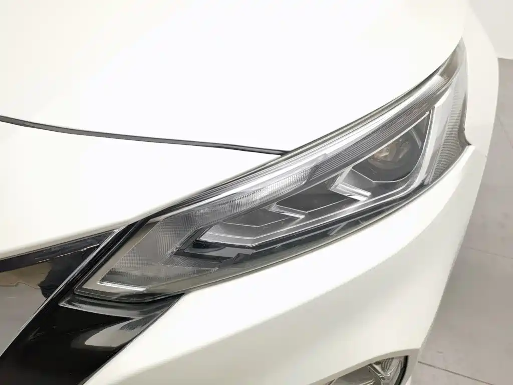Nissan Teana 2020