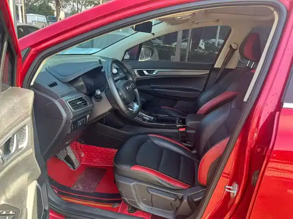 Geely Emgrand GS 2020
