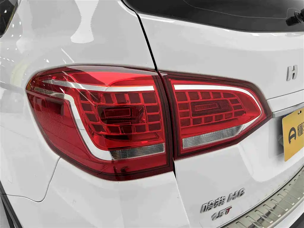 Haval H6 2018 — фото 12