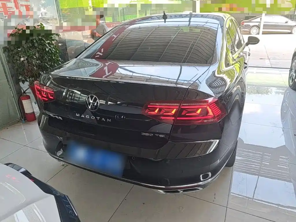 Volkswagen Magotan 2024
