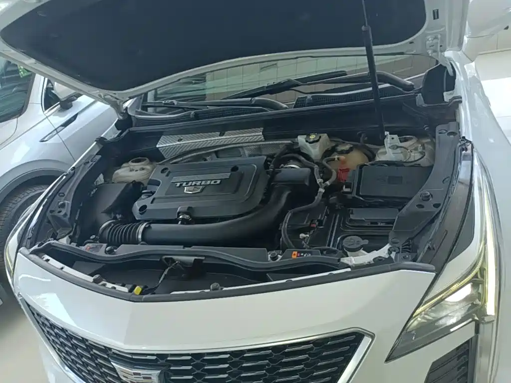 Cadillac XT4 2021 — фото 20