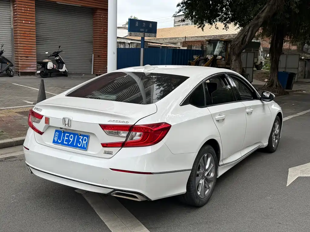Honda Accord 2020 — фото 4