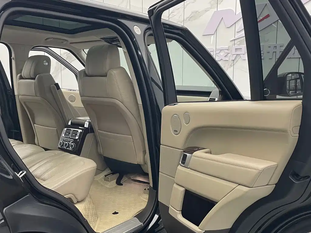 Land Rover Range Rover 2014 — фото 14