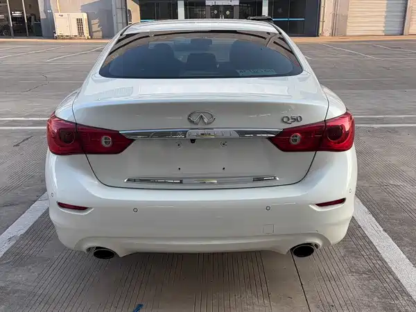 Infiniti Q50L 2017