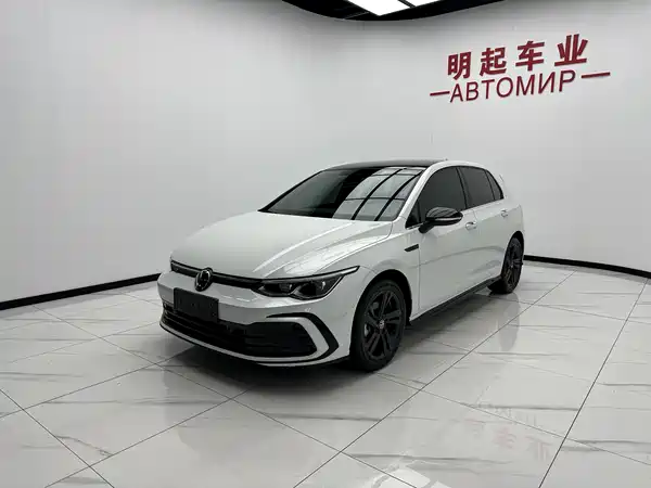 Volkswagen Golf 2022