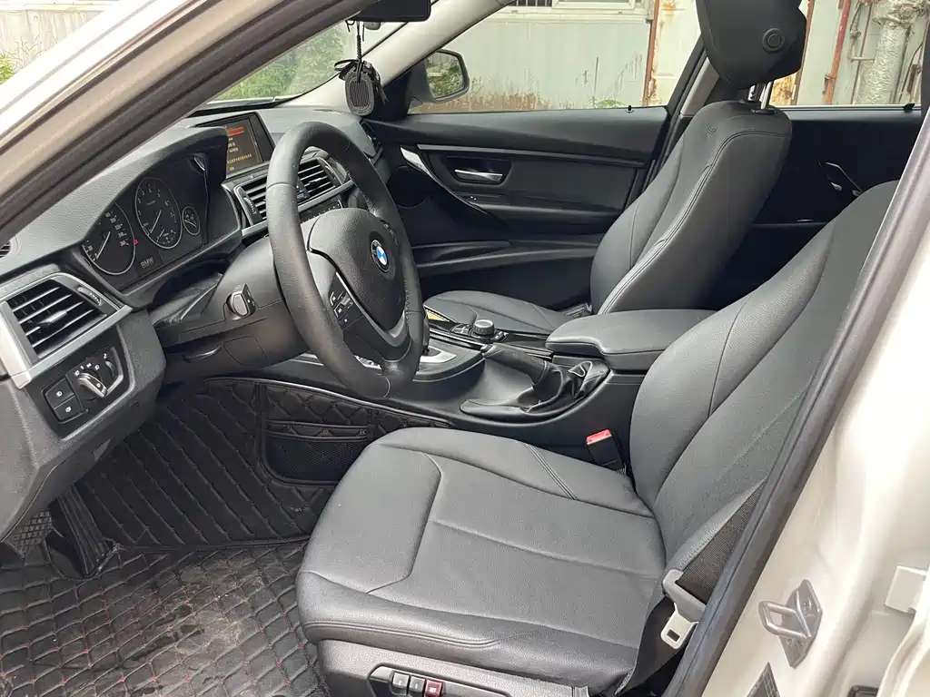 BMW 3 Series 2017