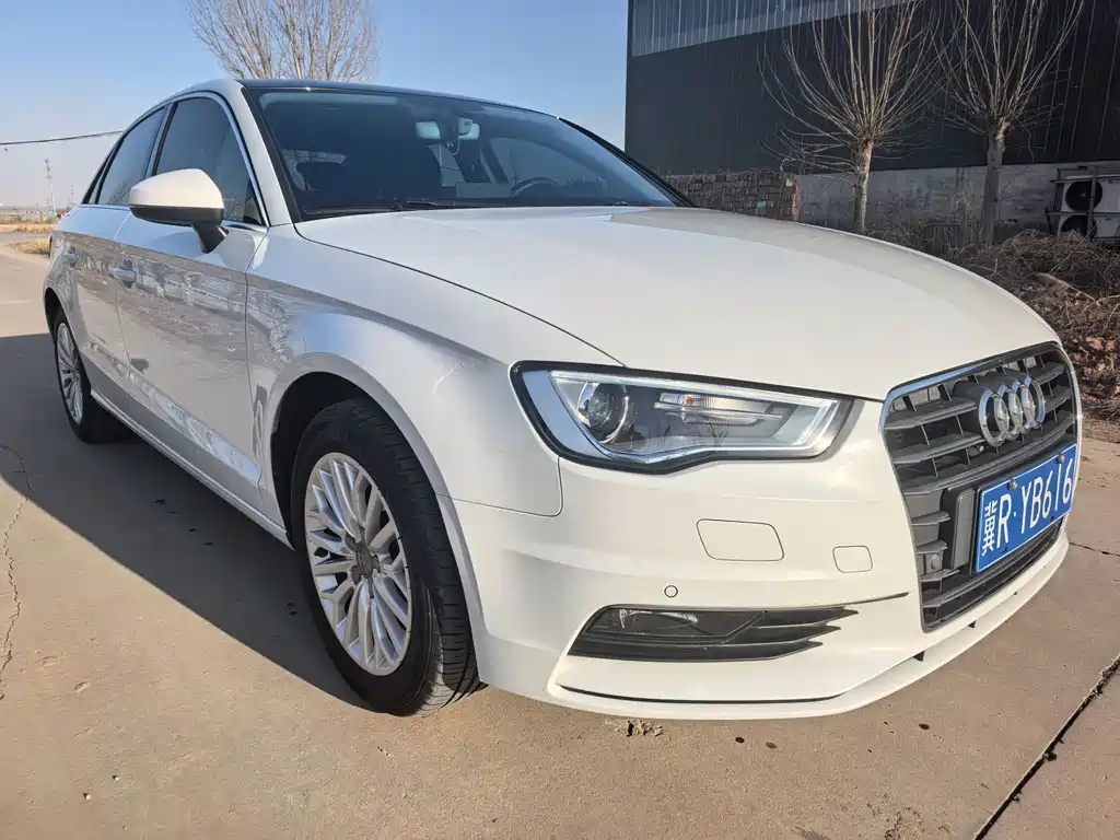 Audi A3 2017 — фото 3