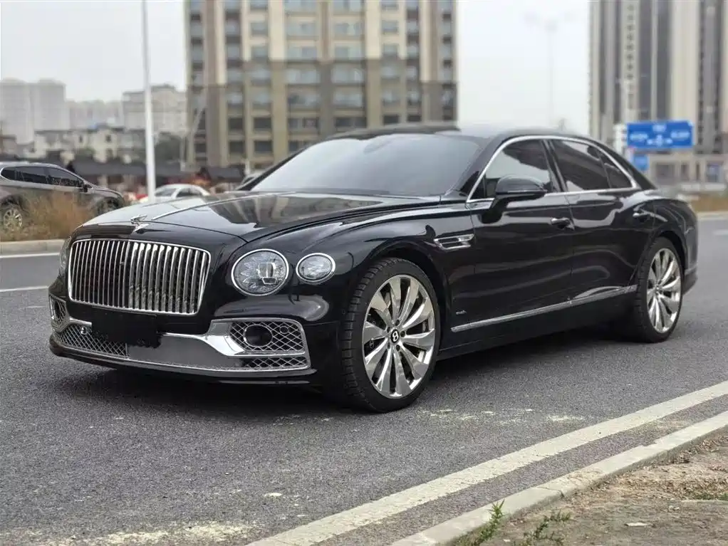 Bentley Flying Spur 2023 — фото 1