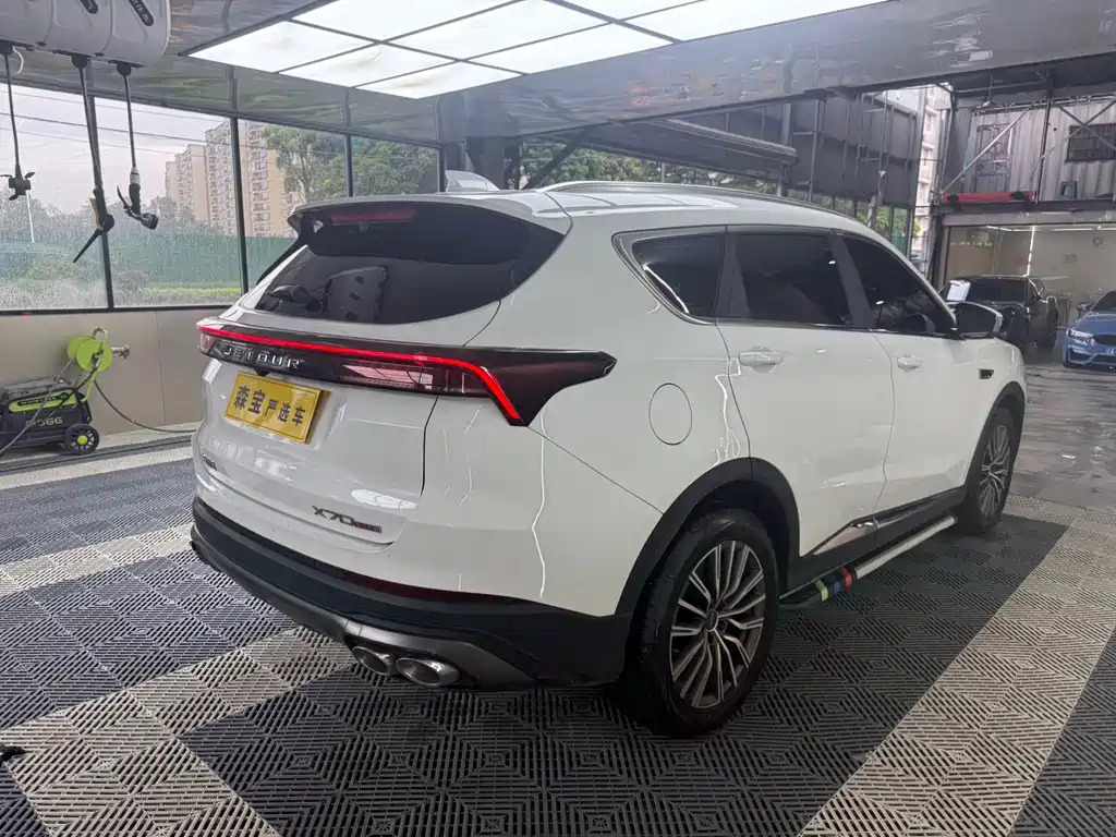 Jetour X70 PLUS 2025 — фото 9