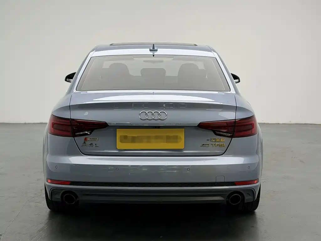 Audi A4L 2018