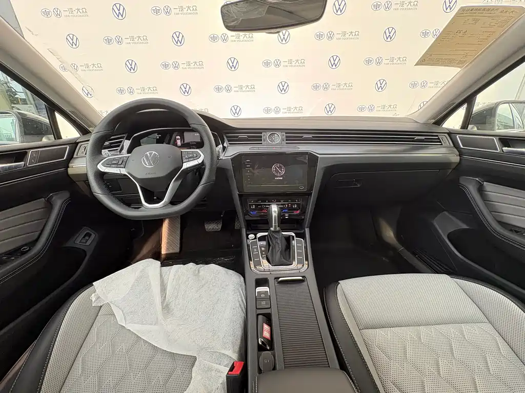 Volkswagen Magotan 2026