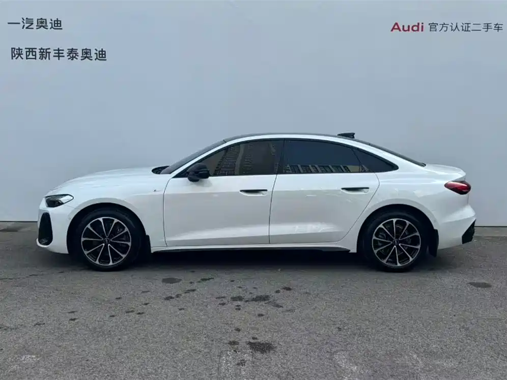 Audi A5L 2025 — фото 27