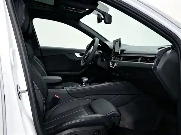 Audi A4L 2024