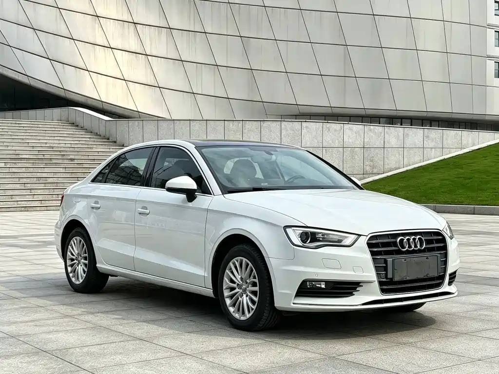 Audi A3 2017 — фото 3