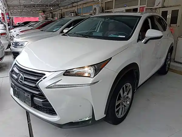 Lexus NX 2015