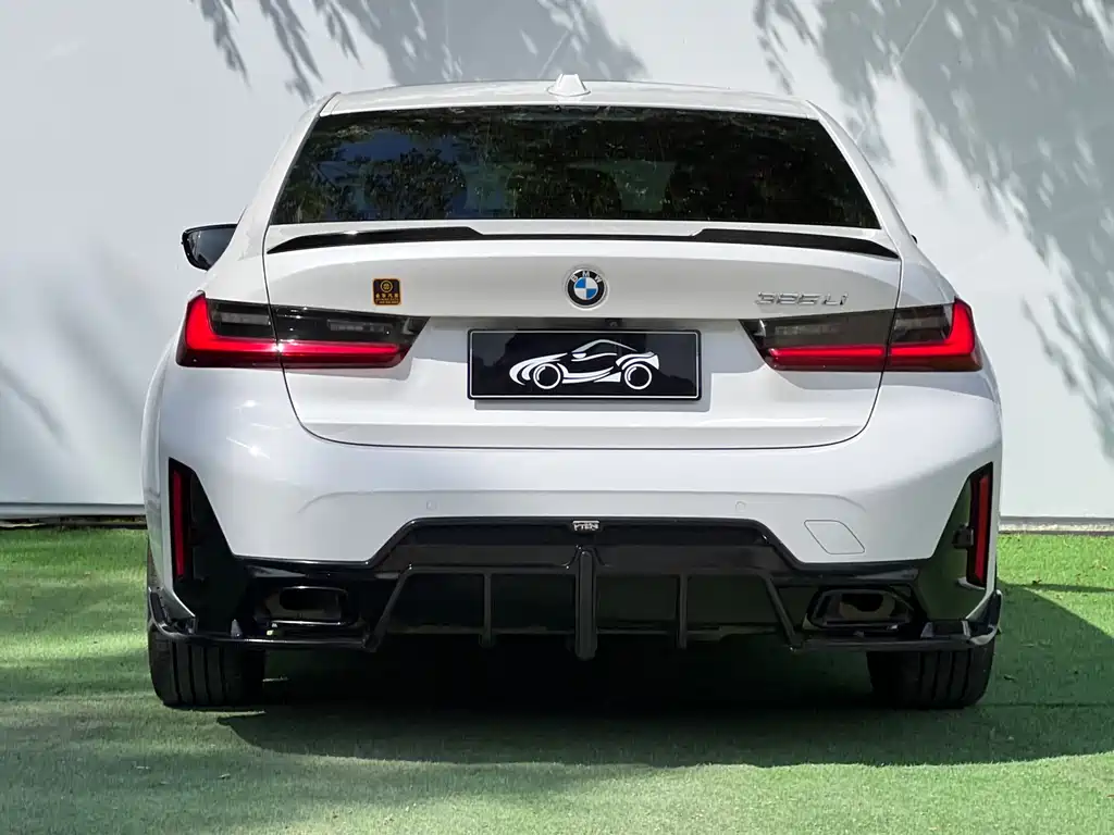 BMW 3 Series 2023