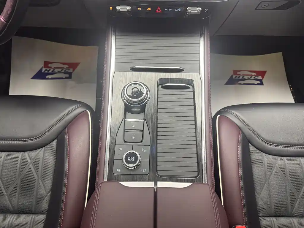 Ford Explorer 2023 — фото 14