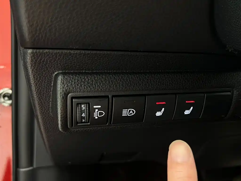 Toyota Corolla 2021 — фото 16