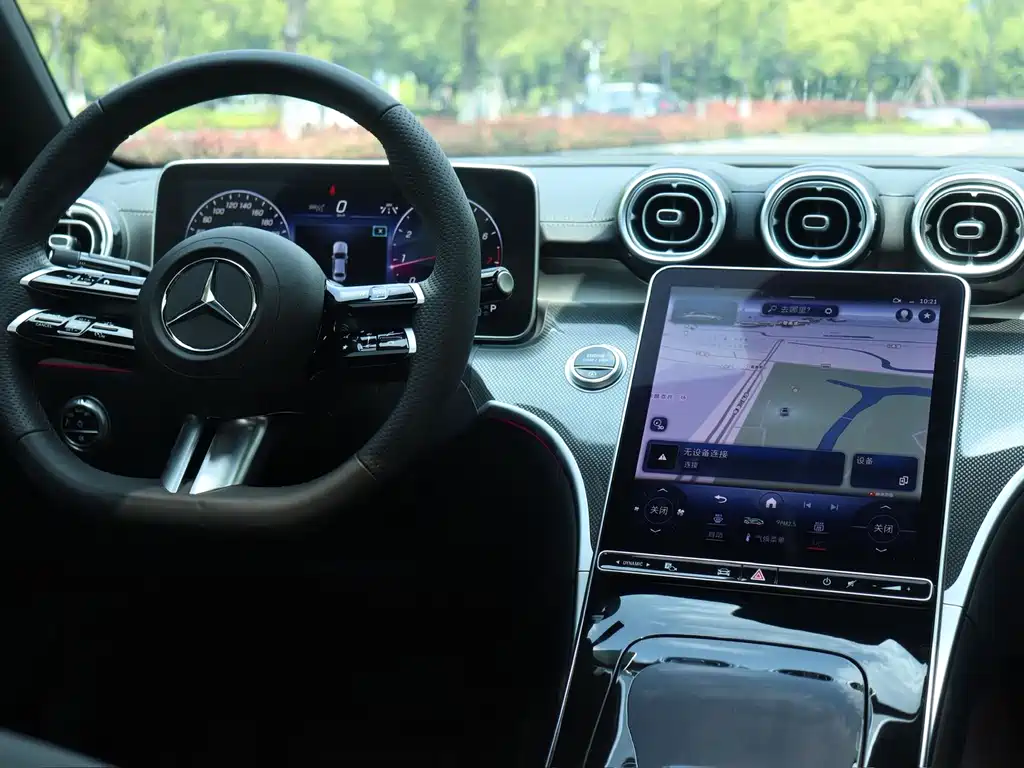 Mercedes-Benz C-Class 2023 — фото 14