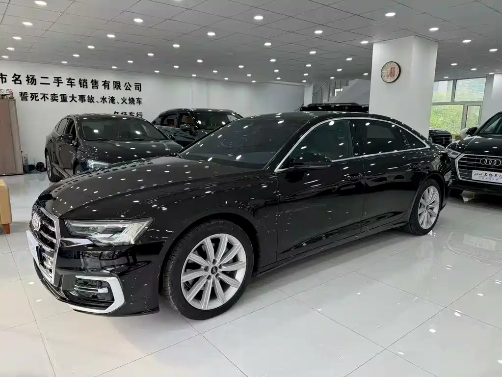 Audi A6L 2023 — фото 1