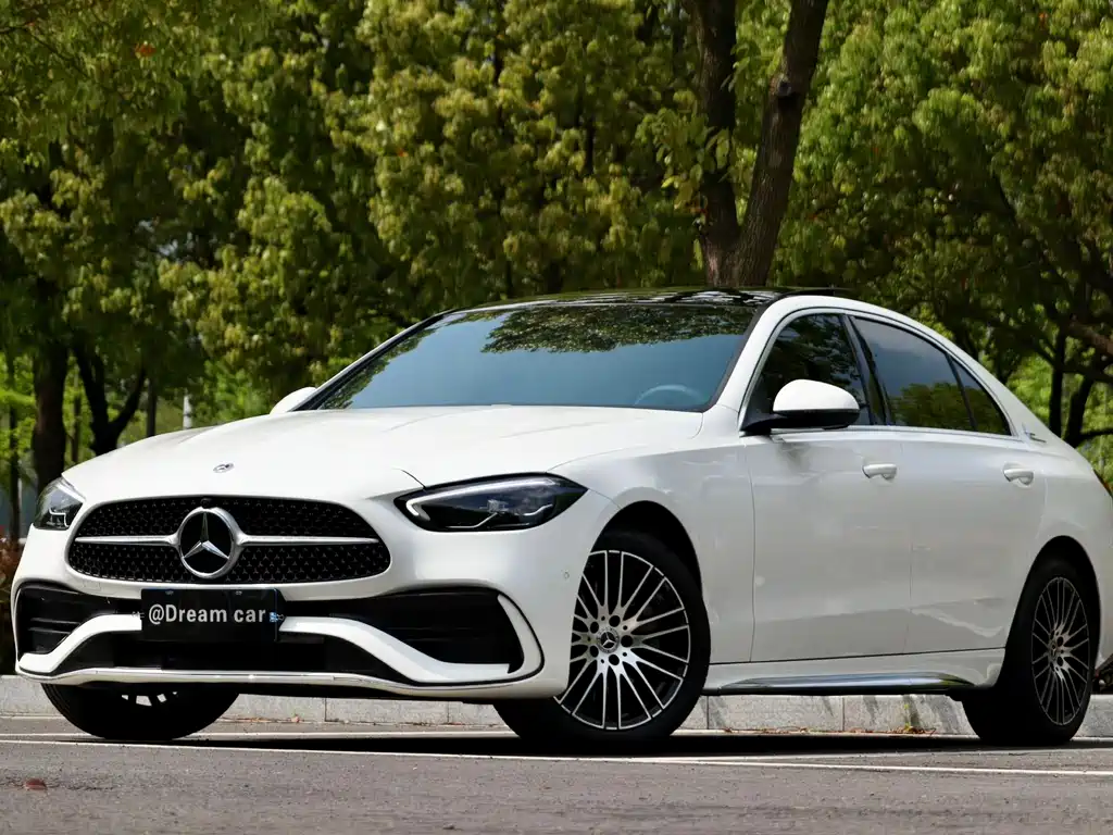 Mercedes-Benz C-Class 2023 — фото 1