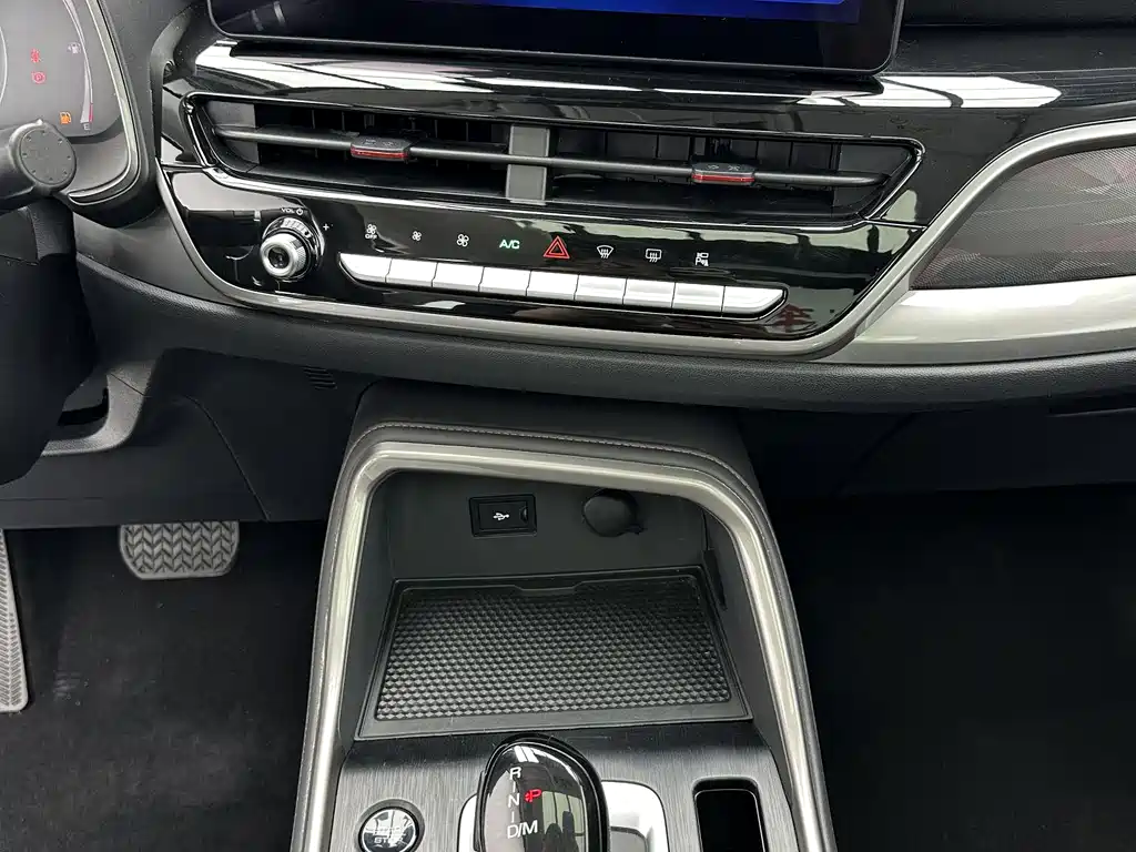 Haval H6 2021 — фото 16