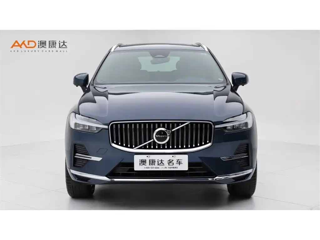 Volvo XC60 2023 — фото 2