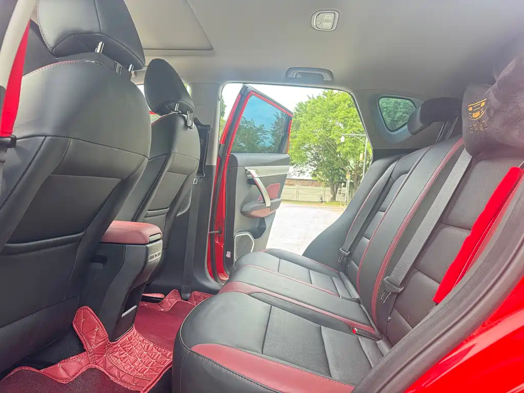 Geely Binyue 2021