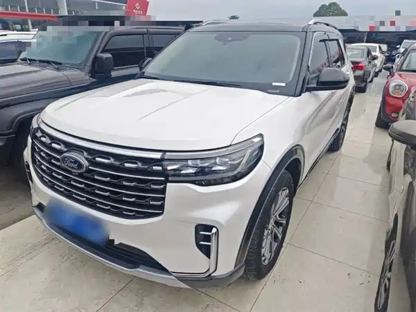 Ford Explorer 2023