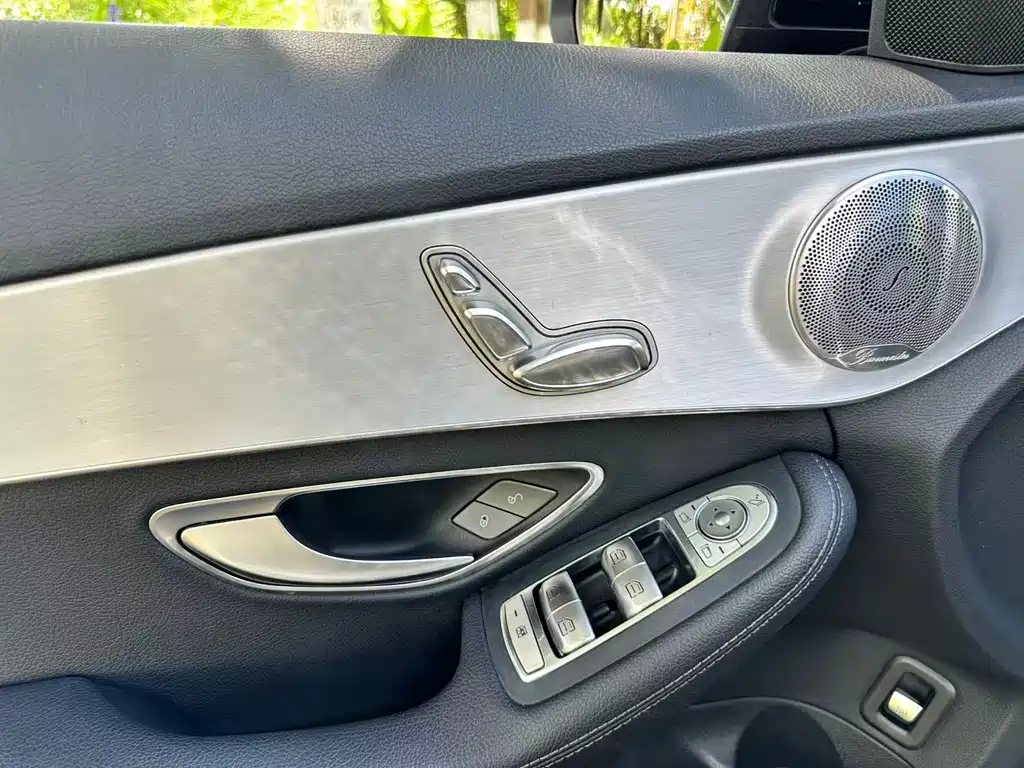 Mercedes-Benz C-Class 2021 — фото 13