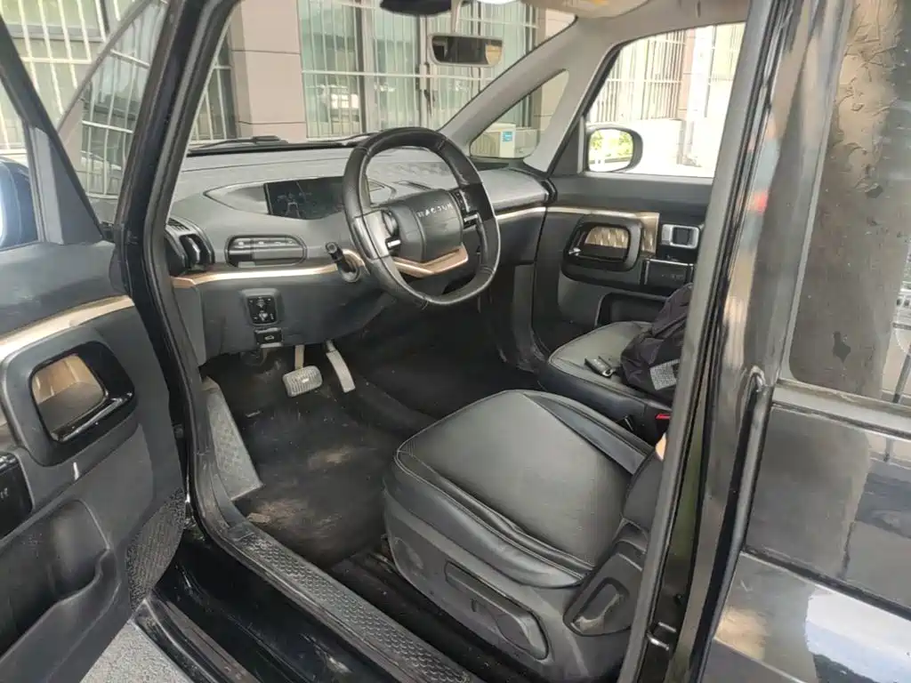 Baojun Kiwi EV 2022 — фото 15