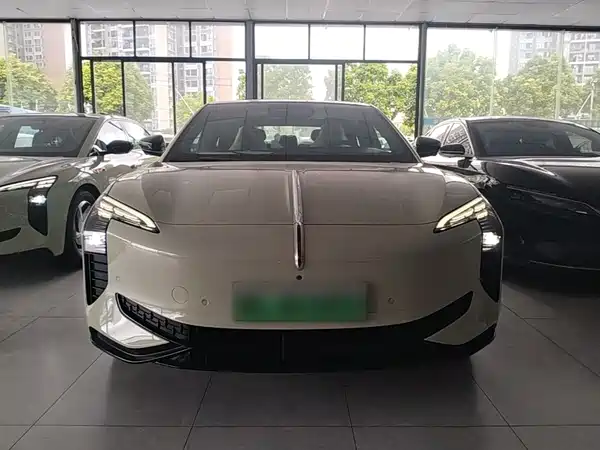Hongqi EH7 2026
