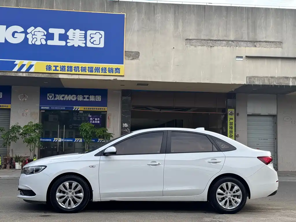Buick Excelle 2018
