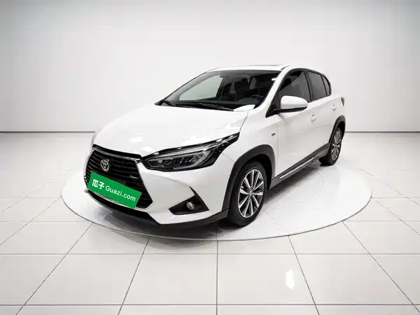 Toyota Yaris L 2022
