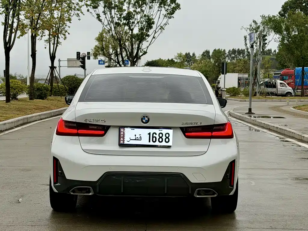 BMW 3 Series 2023
