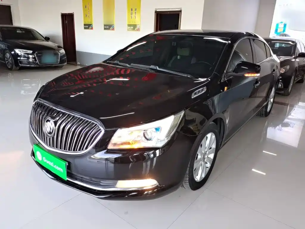 Buick LaCrosse 2015 — фото 2