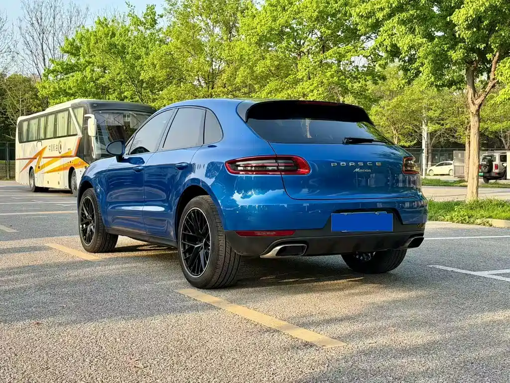 Porsche Macan 2015 — фото 9