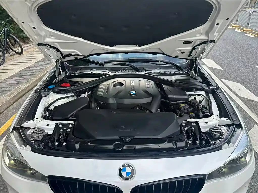 BMW 3 Series GT 2020 — фото 12