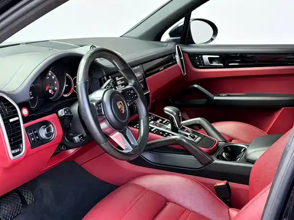 Porsche Cayenne 2020