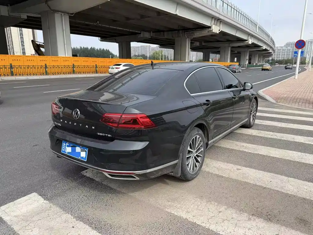 Volkswagen Magotan 2020