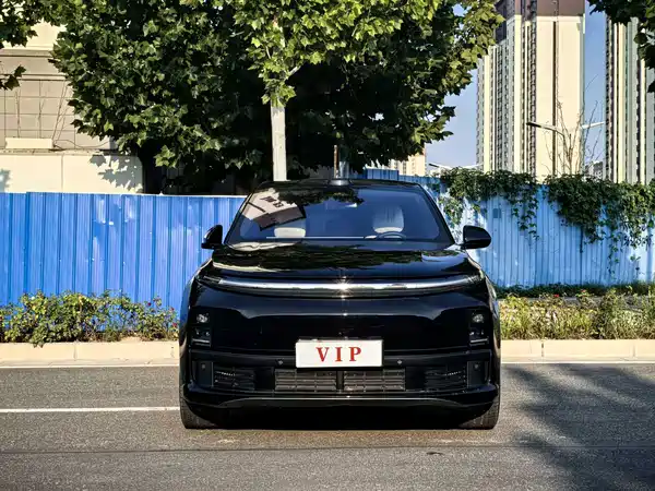 Li Auto L7 2025