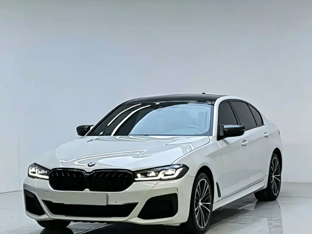 BMW 5 Series 2021