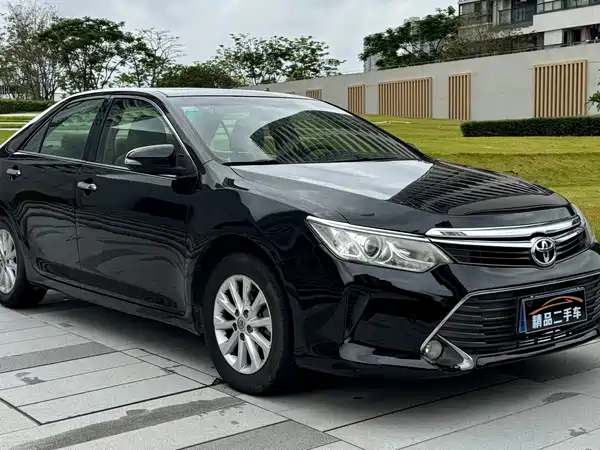 Toyota Camry 2016