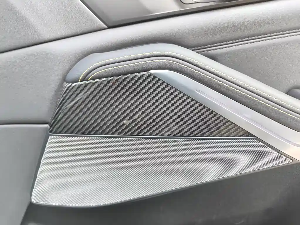BMW X5 2025 — фото 12