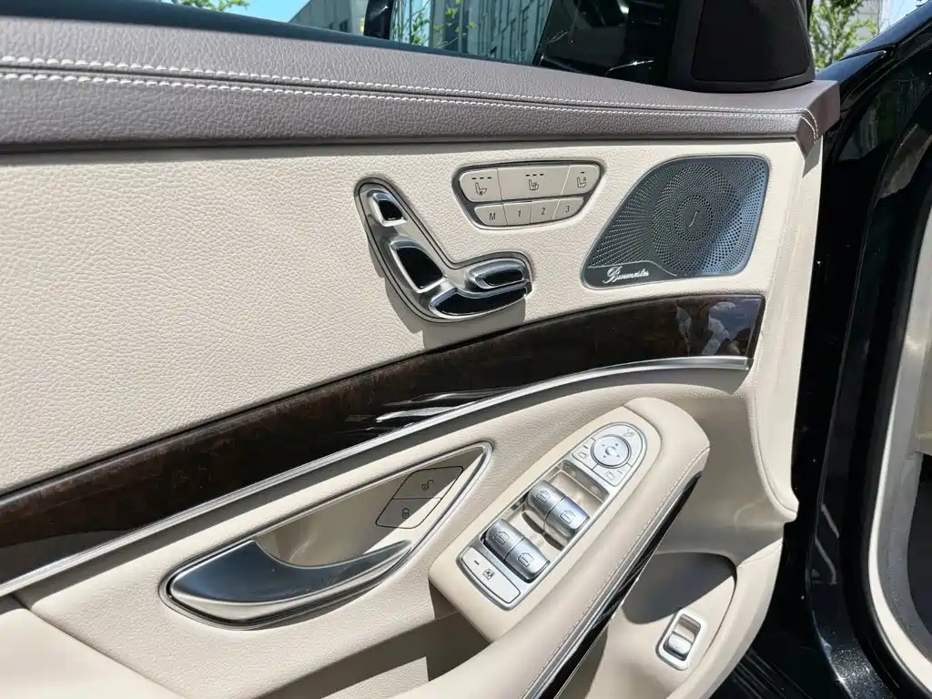Mercedes-Benz Maybach S-Class 2020 — фото 11