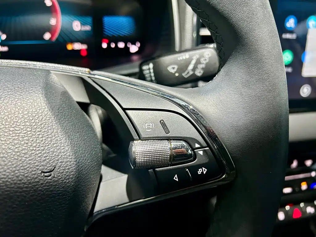 Skoda Karoq 2024 — фото 13