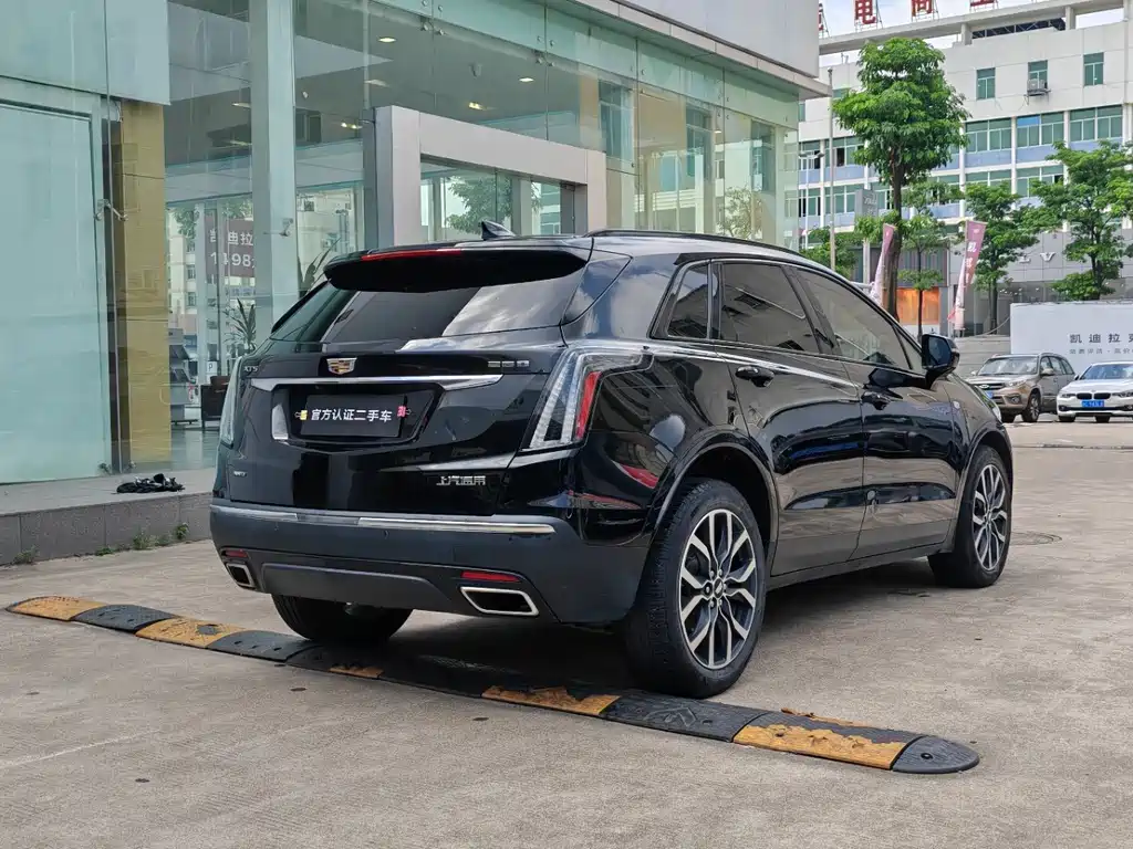 Cadillac XT5 2022 — фото 4