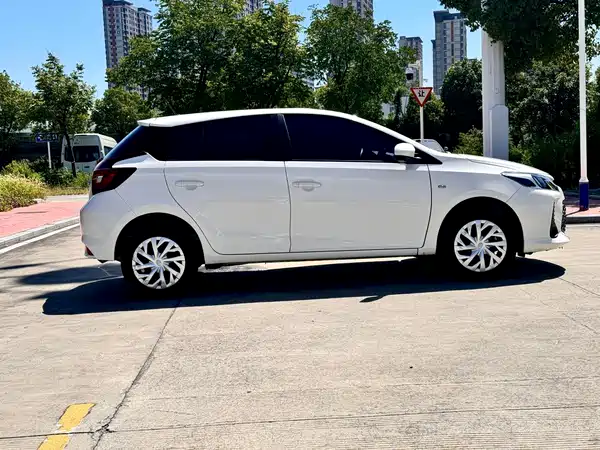Toyota Vios FS 2021