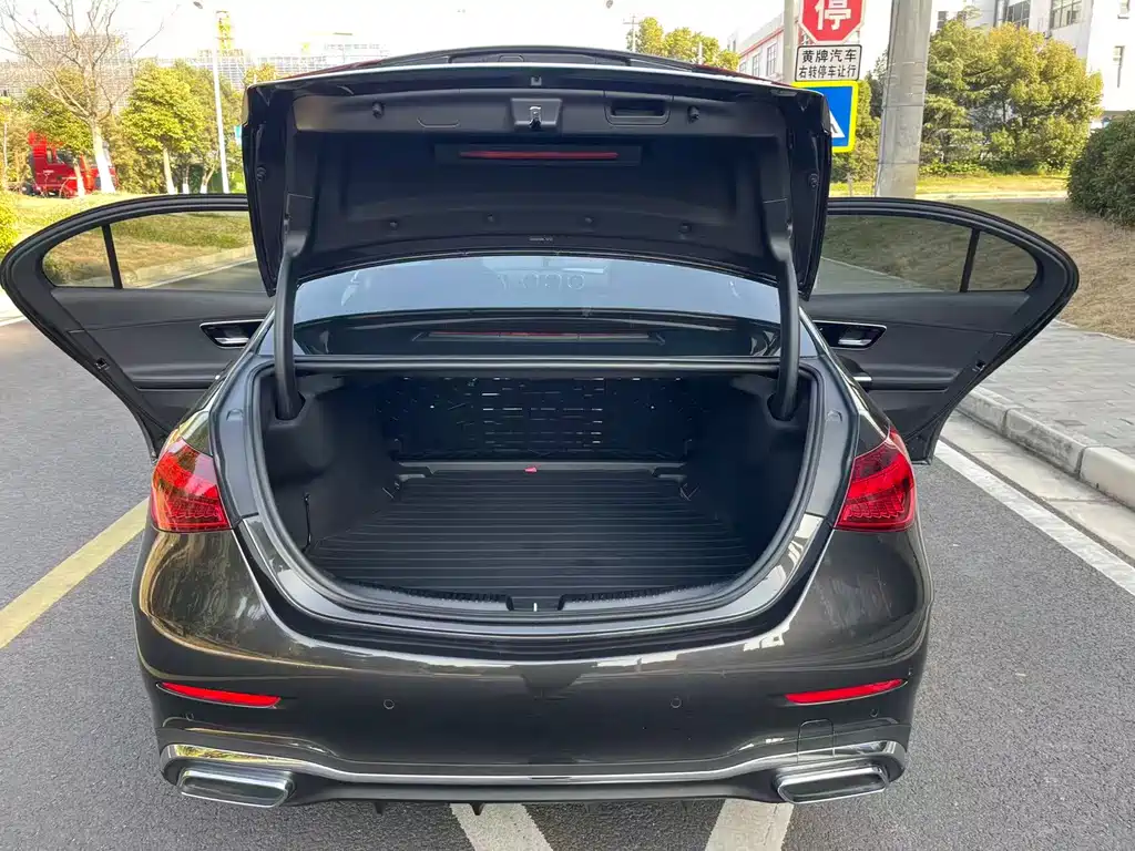 Mercedes-Benz C-Class 2022 — фото 13